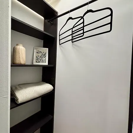 Obok Metra! Loftwola Warsaw