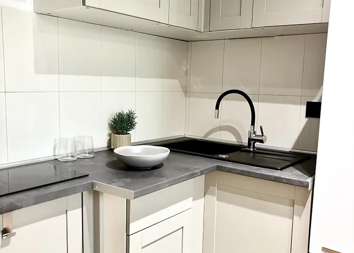 Lejlighed Obok Metra! Loftwola Warszawa