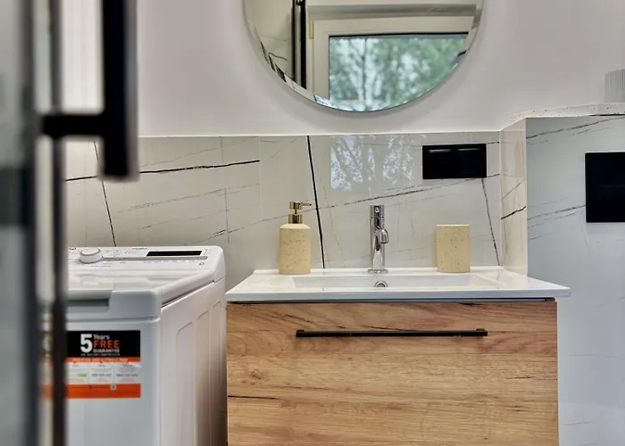 Lejlighed Obok Metra! Loftwola *